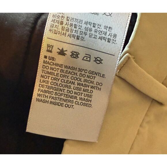 KJUS Ike Performance Golf Pants Men's Size 38x32 Chino 5-Pocket Tan Khaki - Picture 7 of 10